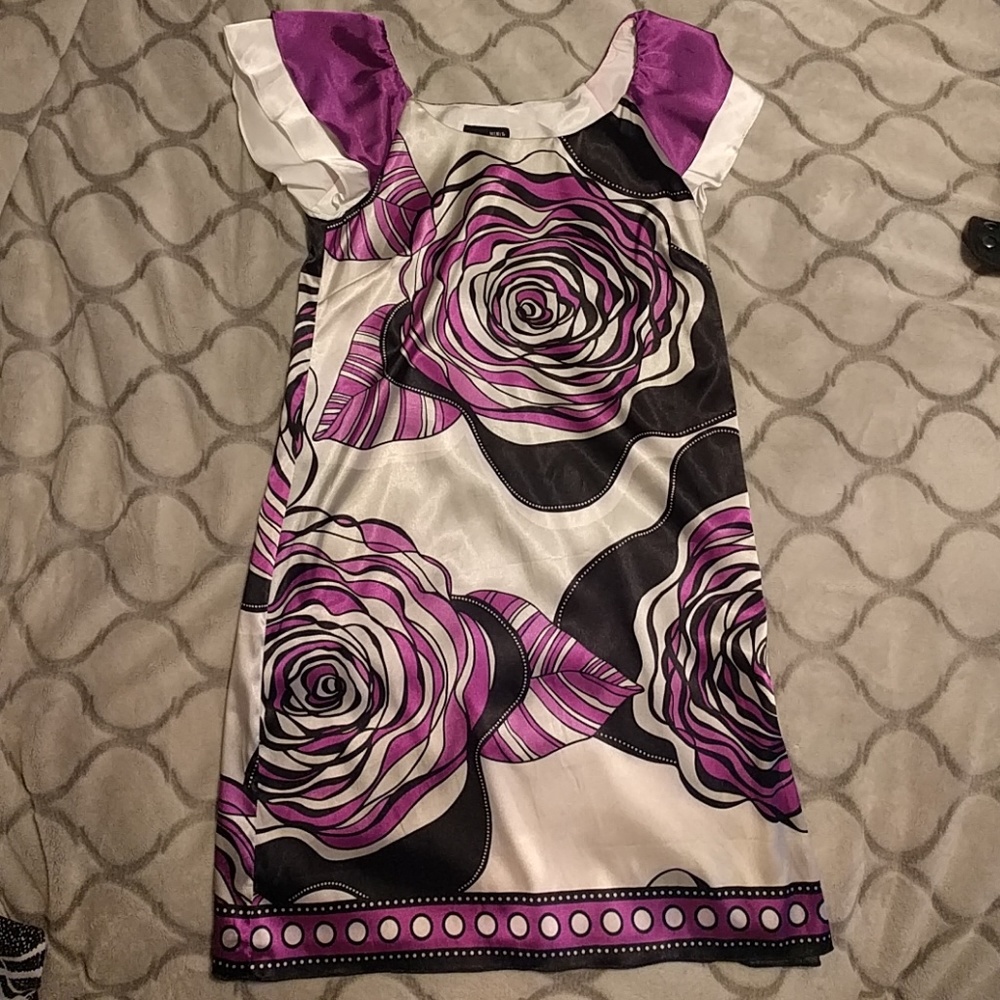 Silky knee length dress